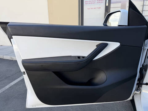 2022 Tesla Model Y Long Range