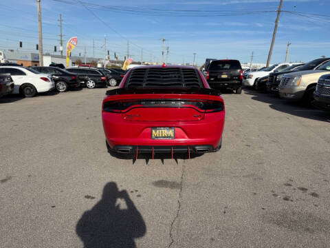 2016 Dodge Charger SXT