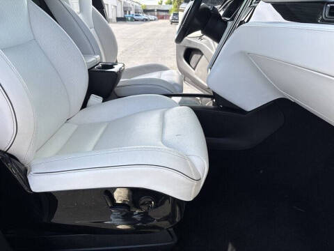 2016 Tesla Model X