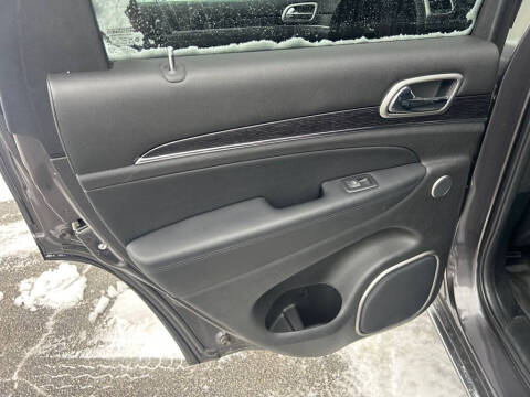 2017 Jeep Grand Cherokee Summit