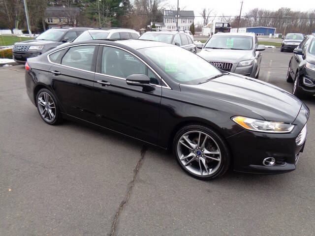 2013 Ford Fusion Titanium's photo