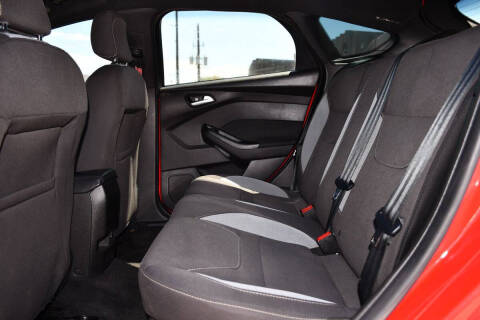 2017 Ford Focus ST