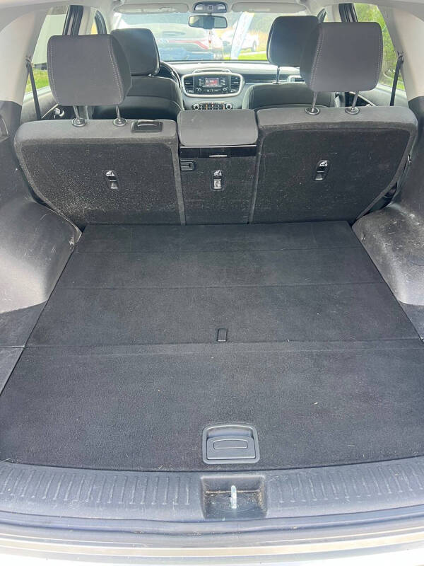 2016 Kia Sorento LX