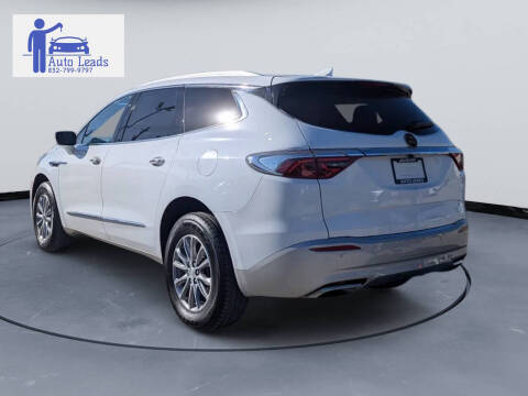 2023 Buick Enclave Essence