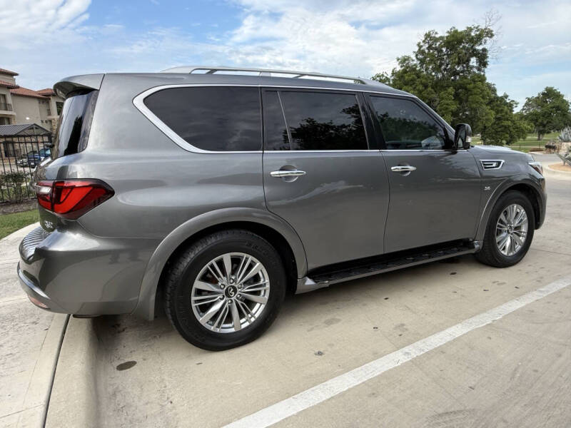 2019 Infiniti QX80 Luxe