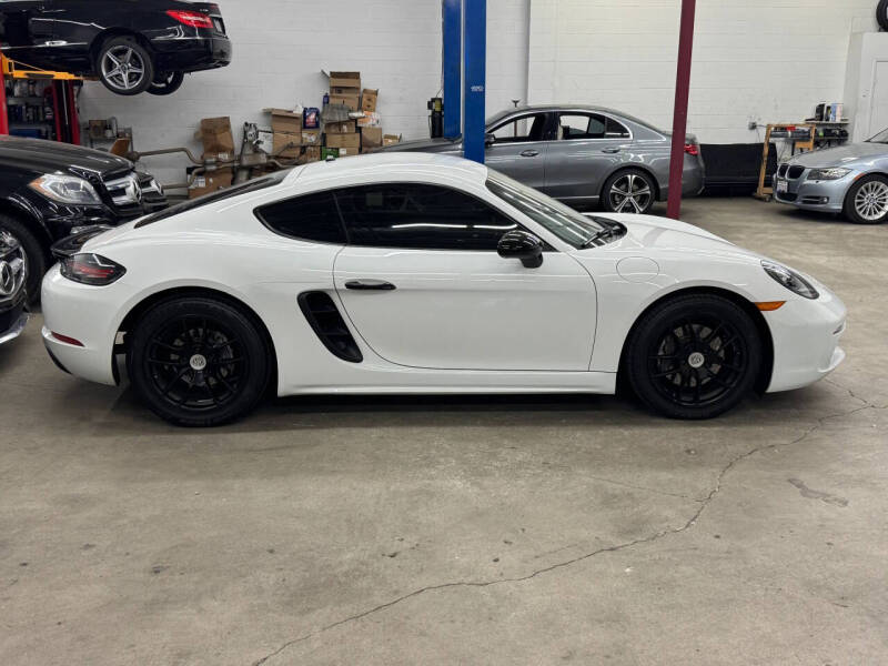 2018 Porsche 718 Cayman