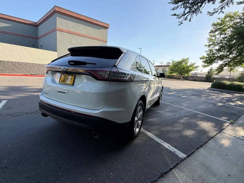 2015 Ford Edge SE