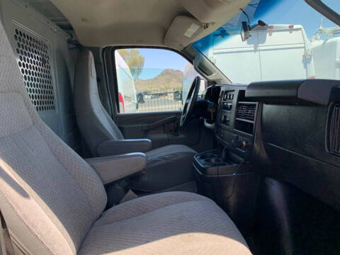 2017 GMC Savana 2500