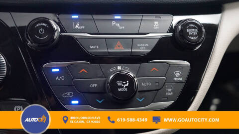 2023 Chrysler Pacifica Plug-In Hybrid Touring L