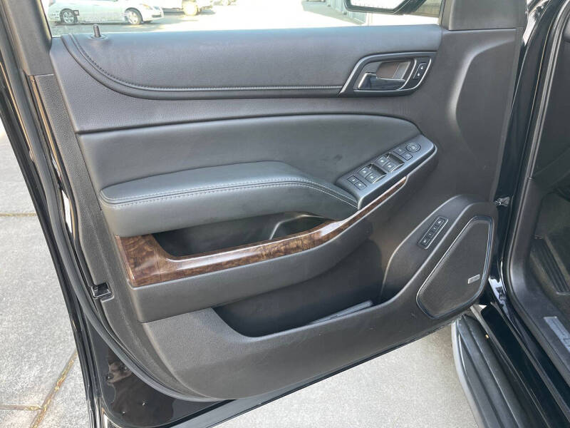 2016 Chevrolet Suburban LT