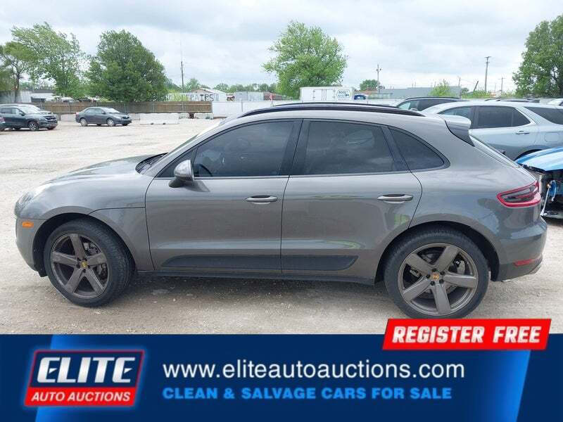 2015 Porsche Macan S