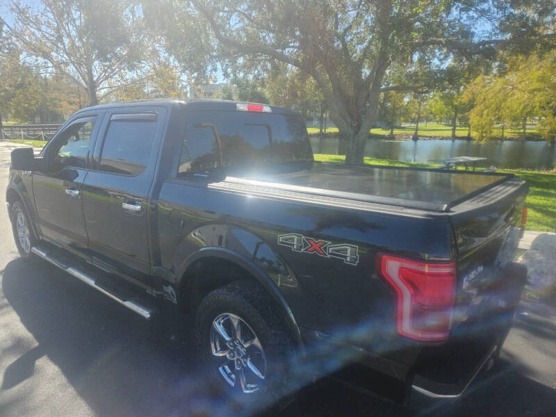 2015 Ford F-150 Lariat photo 22