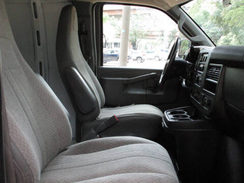 2020 Chevrolet Express 2500