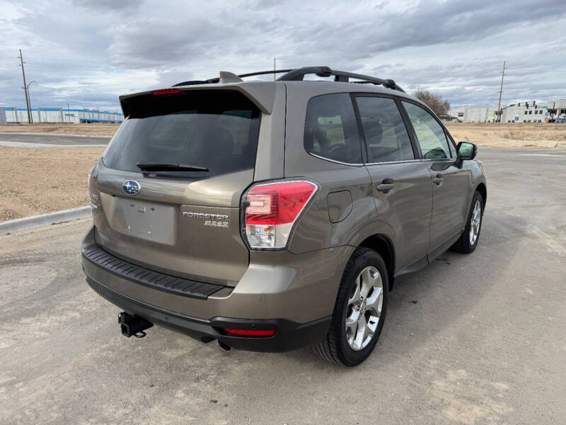 Image 6 of 2017 Subaru Forester 2.5i Touring