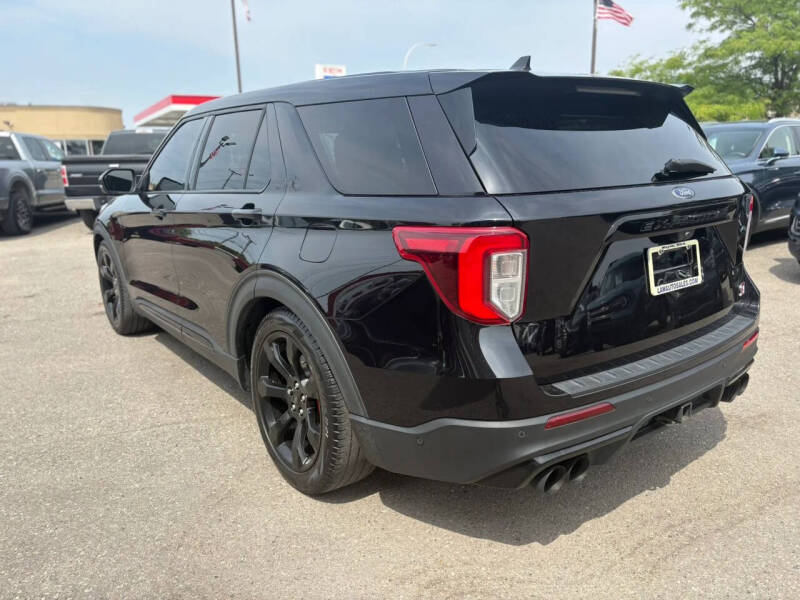 2022 Ford Explorer ST