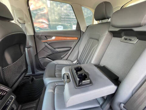 2021 Audi Q5 quattro Premium 45 TFSI