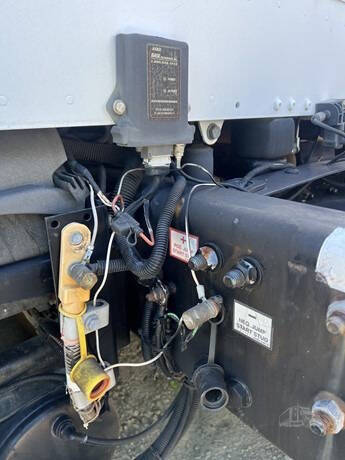 2010 Freightliner Business class M2