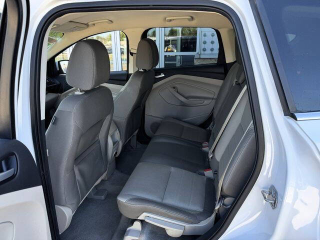 2015 Ford Escape SE