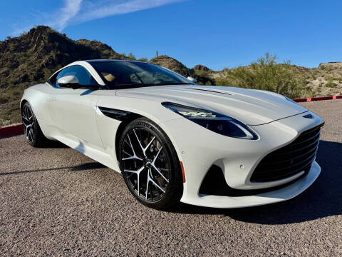 2025 Aston Martin DB12 V8