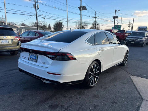 2025 Honda Accord Hybrid Touring