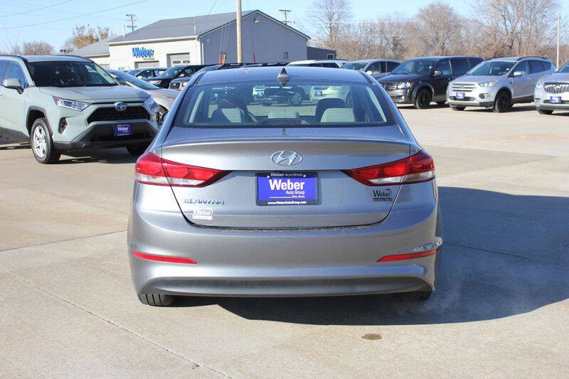 2018 Hyundai Elantra