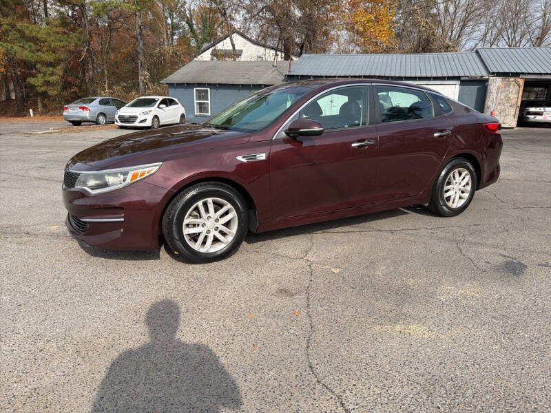 2018 Kia Optima LX's photo
