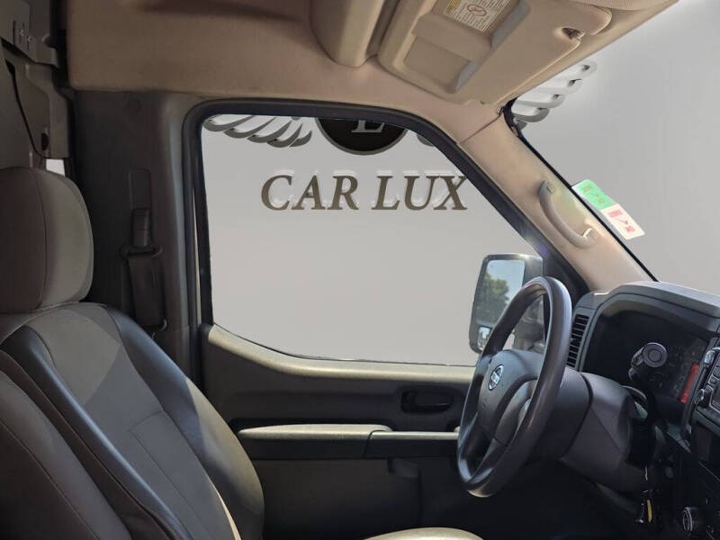 2018 Nissan NV