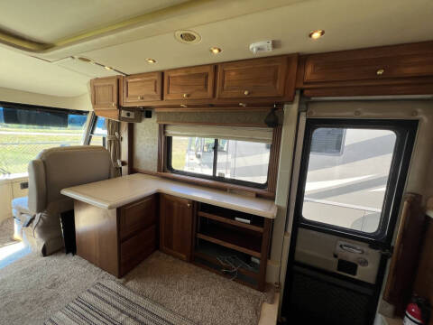 2002 Foretravel GV320 4010