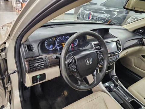 2016 Honda Accord EX-L w/Navi w/Honda Sensing