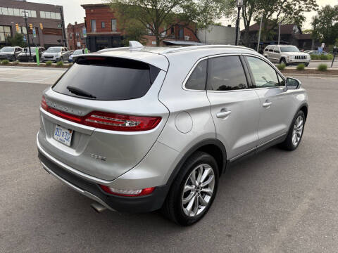 2016 Lincoln MKC Select