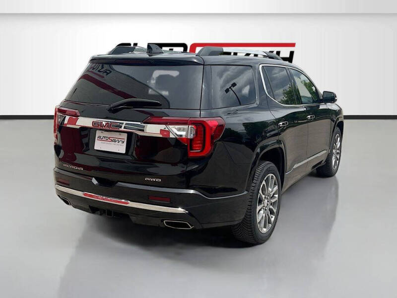 2022 GMC Acadia Denali