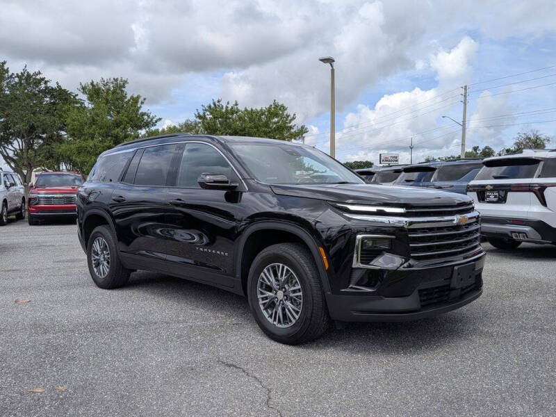 2024 Chevrolet Traverse LT
