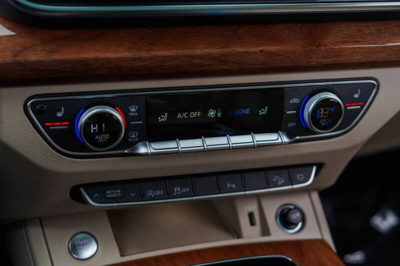 2022 Audi Q5 quattro S line Prem Plus 45 TFSI