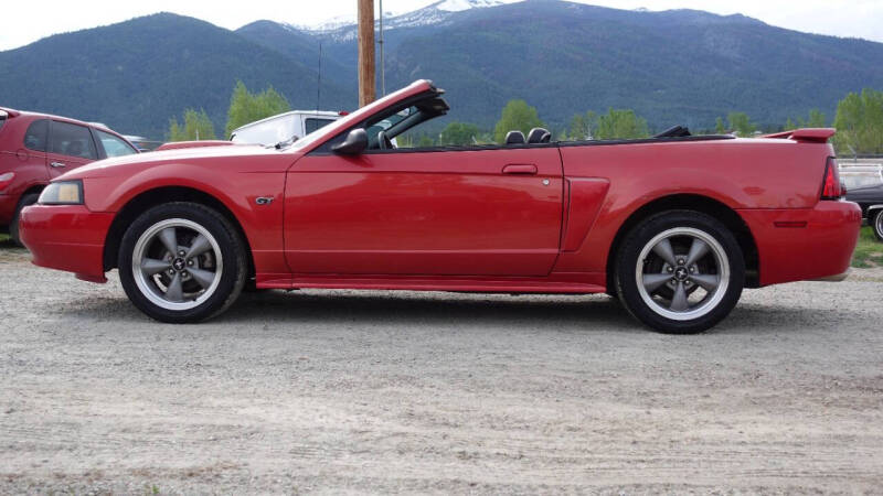 2002 Ford Mustang GT Deluxe