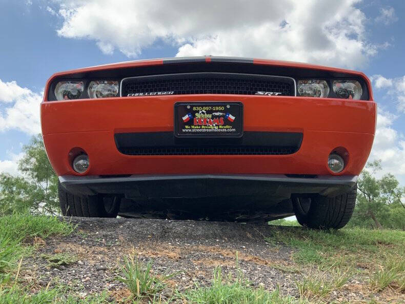2008 Dodge Challenger SRT8