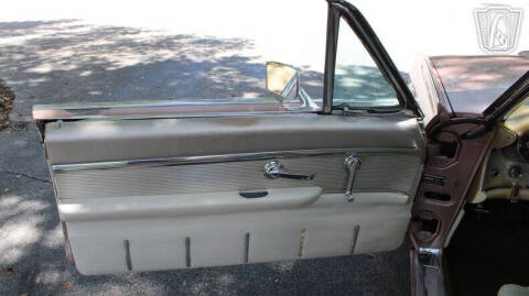 1962 Ford Thunderbird