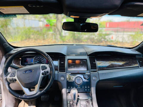 2013 Ford Taurus Limited