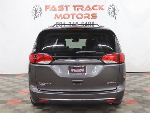 2018 Chrysler Pacifica Limited