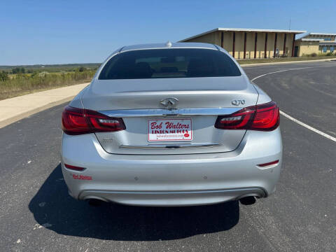 2015 Infiniti Q70 3.7