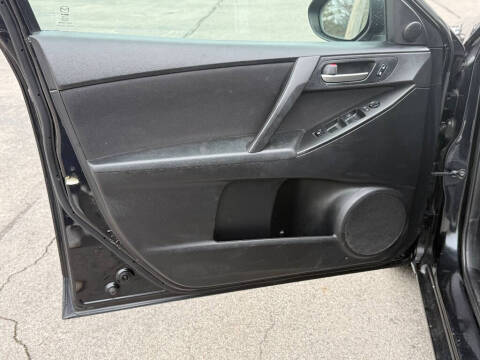 2011 Mazda MAZDA3 i Touring