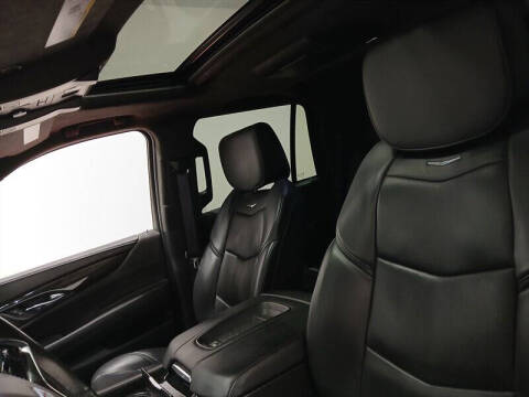 2016 Cadillac Escalade Platinum
