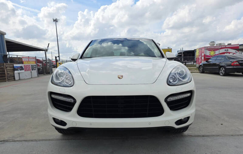 2011 Porsche Cayenne Turbo