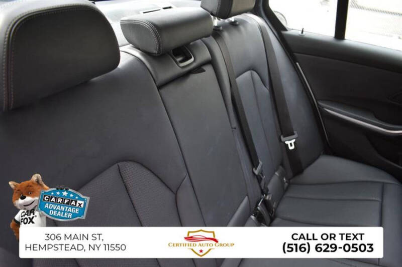 2024 BMW 3 Series 330e