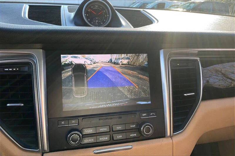 2017 Porsche Macan S