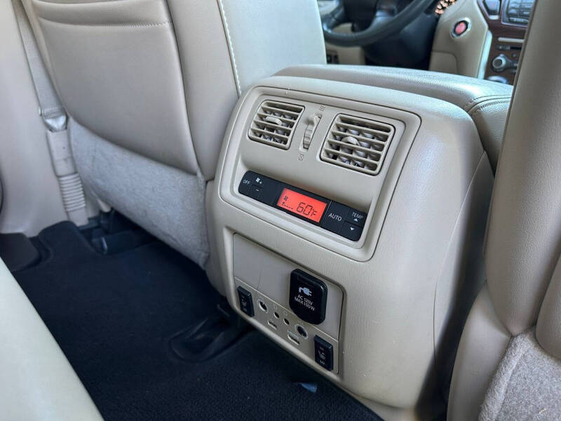 2017 Nissan Pathfinder Platinum