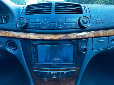 2005 Mercedes-Benz E-Class E 320