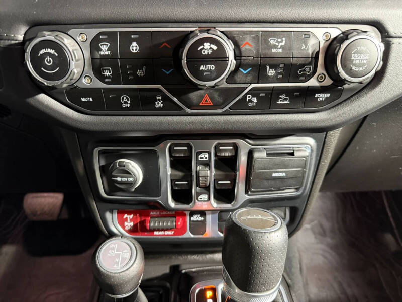 2024 Jeep Gladiator