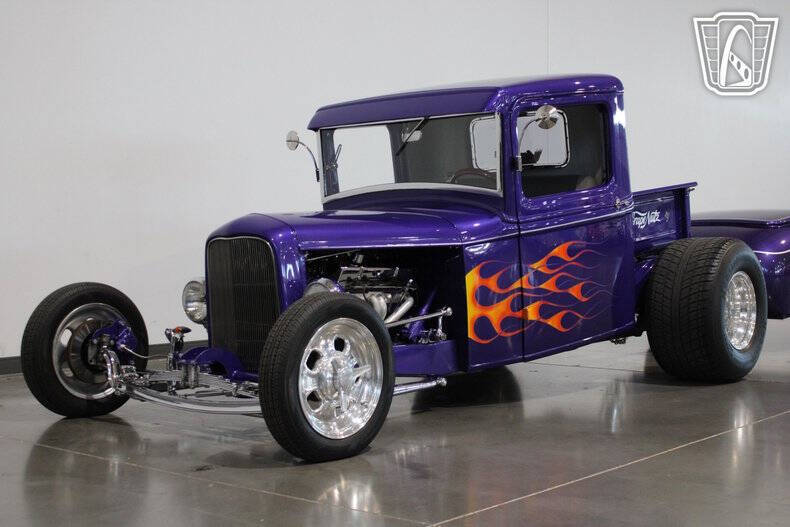 1933 Ford F-100