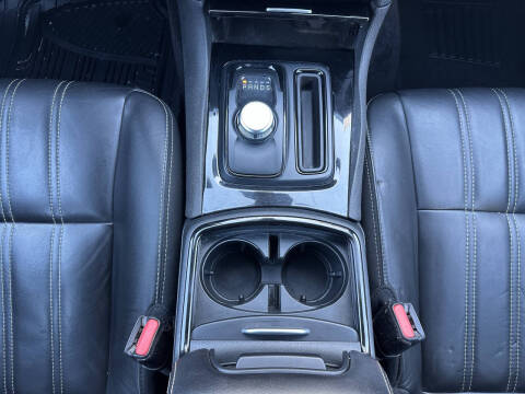 2018 Chrysler 300 S