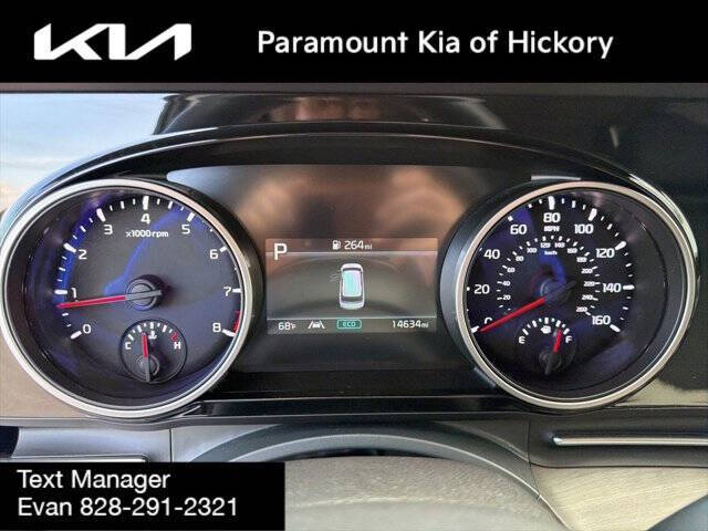 2024 Kia Carnival EX